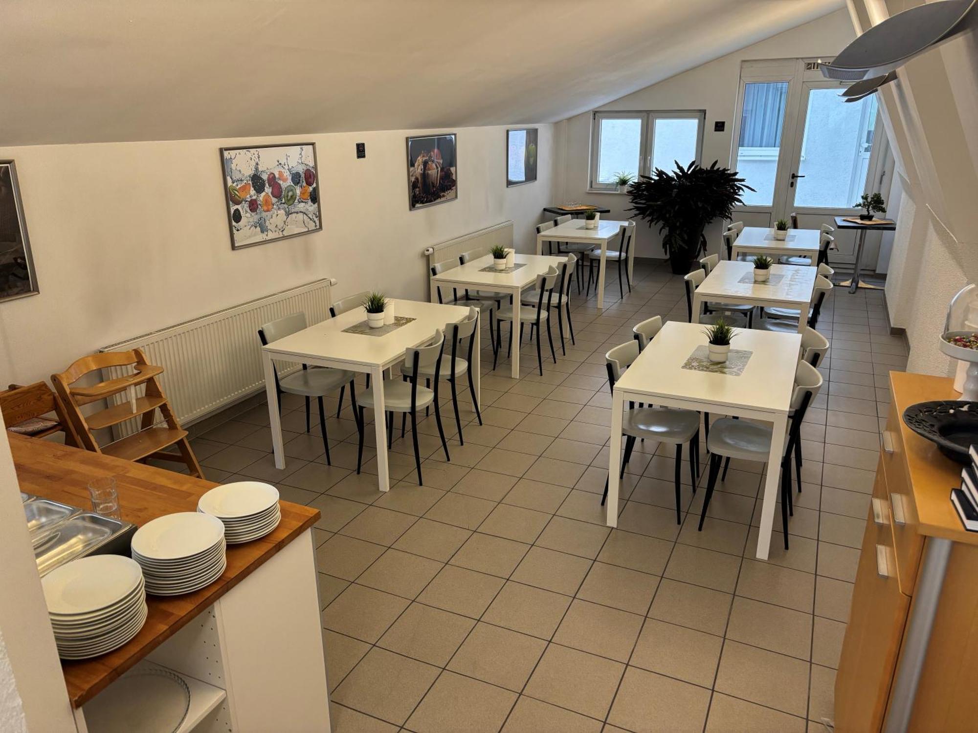 Heimsheim Motel Drei Koenig- Ihr Transithotel מראה חיצוני תמונה